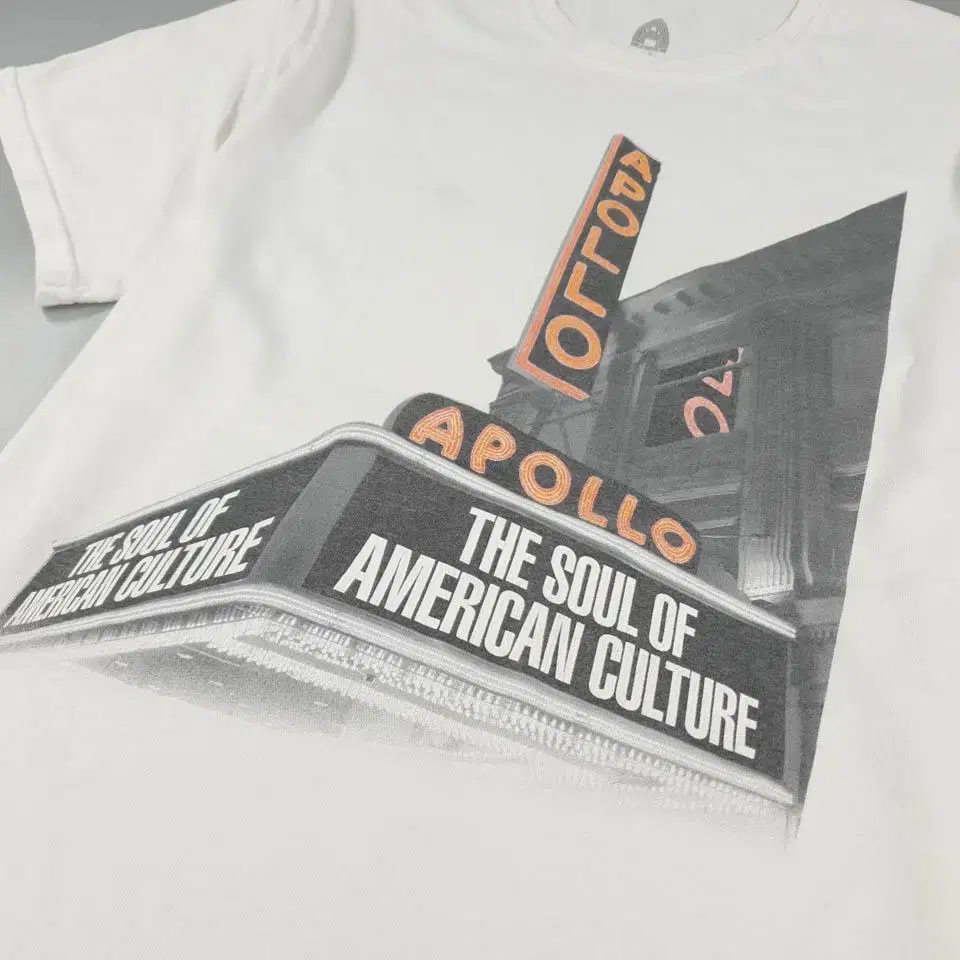 APOLLOTHEATER 화이트 아폴로 극장 프린팅 코튼 반팔 티셔츠