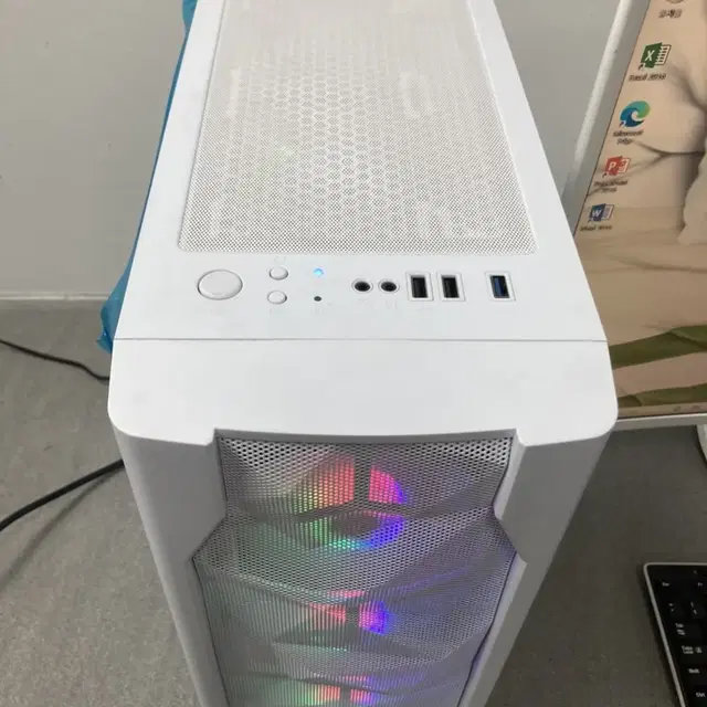 품번czr 중고 고성능 게이밍컴퓨터 PC 본체 데스크탑 i5 9400F