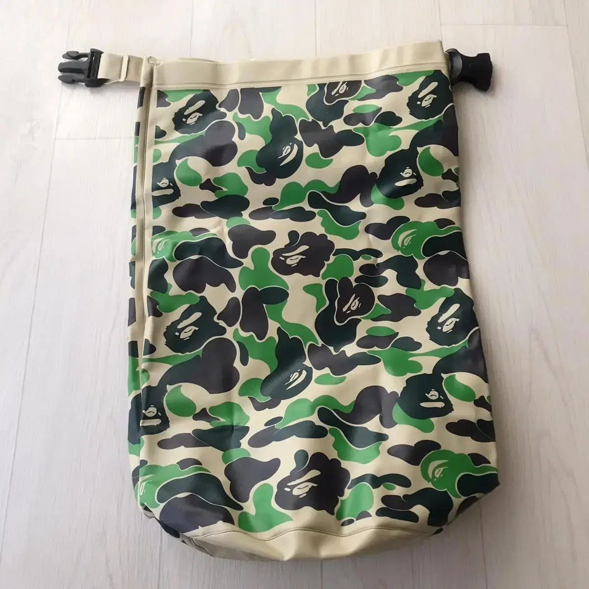 [O/S Size] 베이프 bape _water proof PVC보조가방