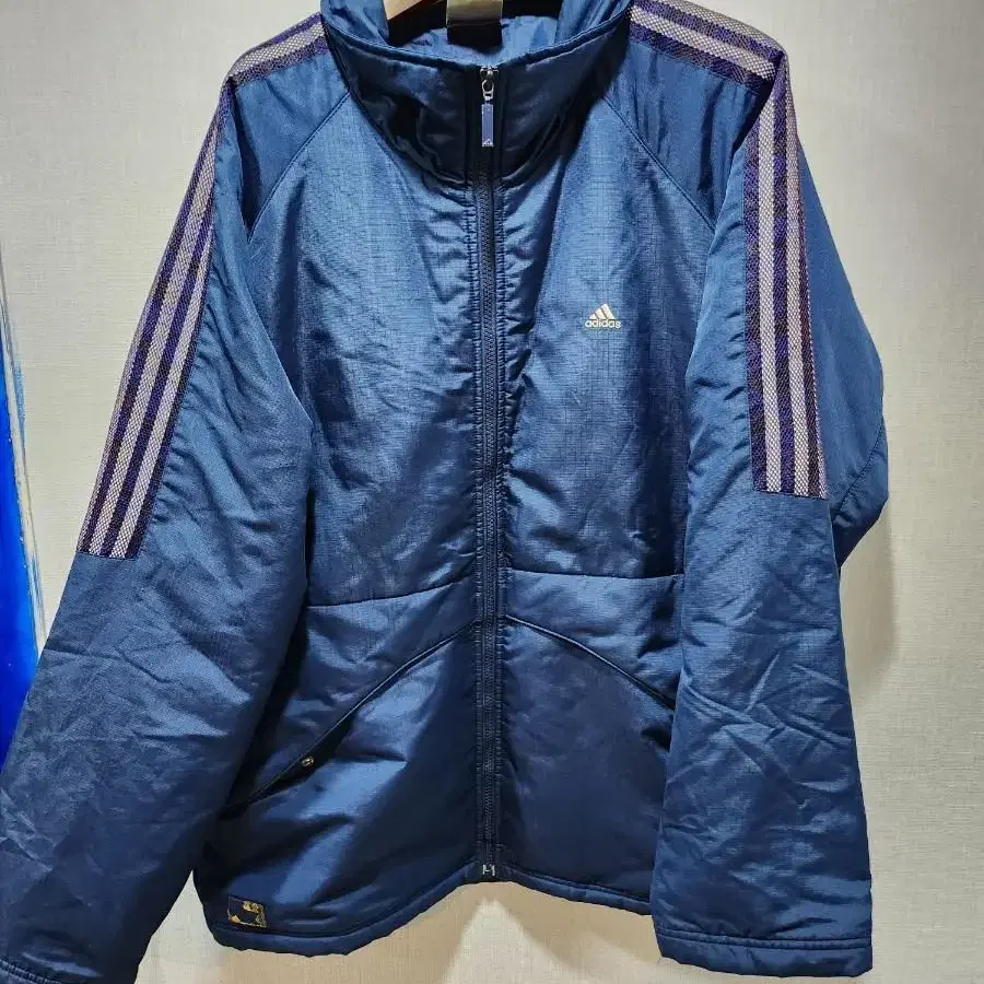 (110,2XL) adidas 아디다스 두꺼운점퍼 !!~ 옆라인 디자인굿