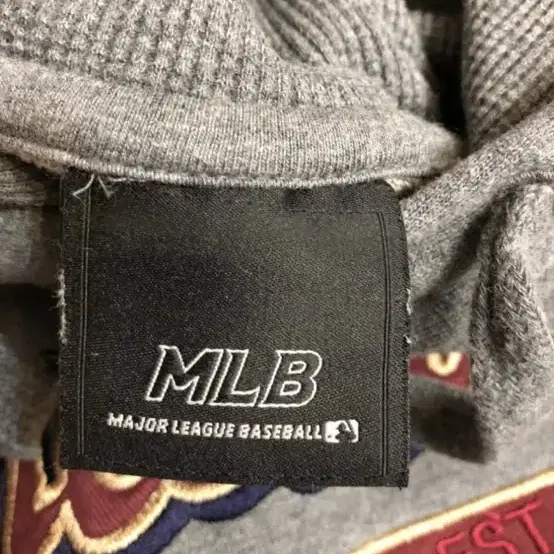 MLB 후드티 100