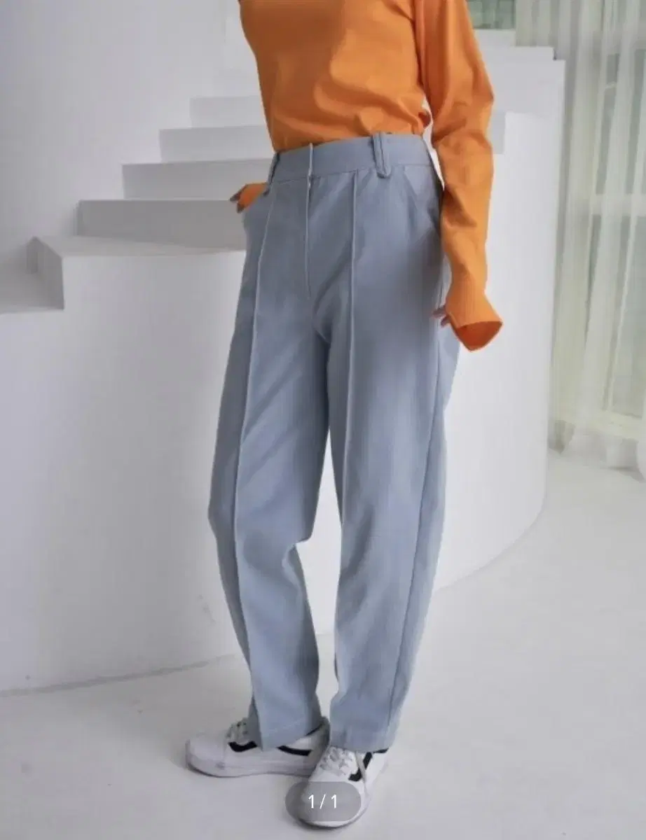 오버듀플레어 stitch napping pants_mist blue