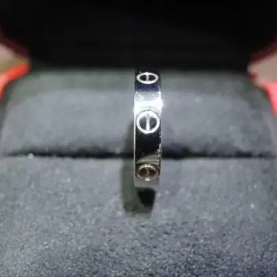 급매 Cartier 까르띠에 18K WG LOVE 미니 러브링 51호