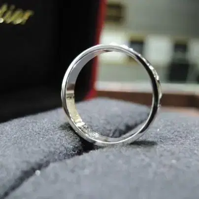 급매 Cartier 까르띠에 18K WG LOVE 미니 러브링 51호