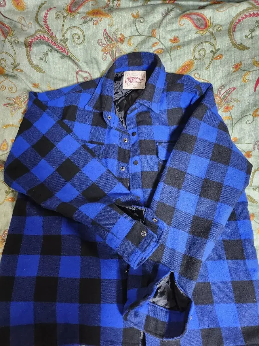 Blue plaid quilted jacket