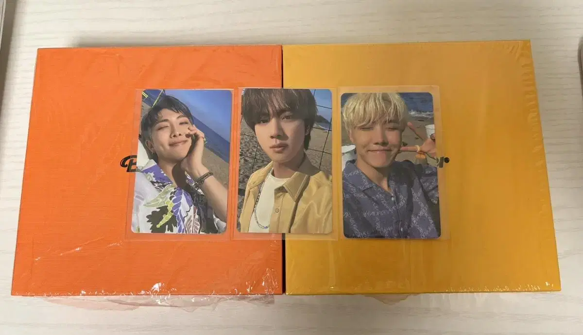 Butter album photocard