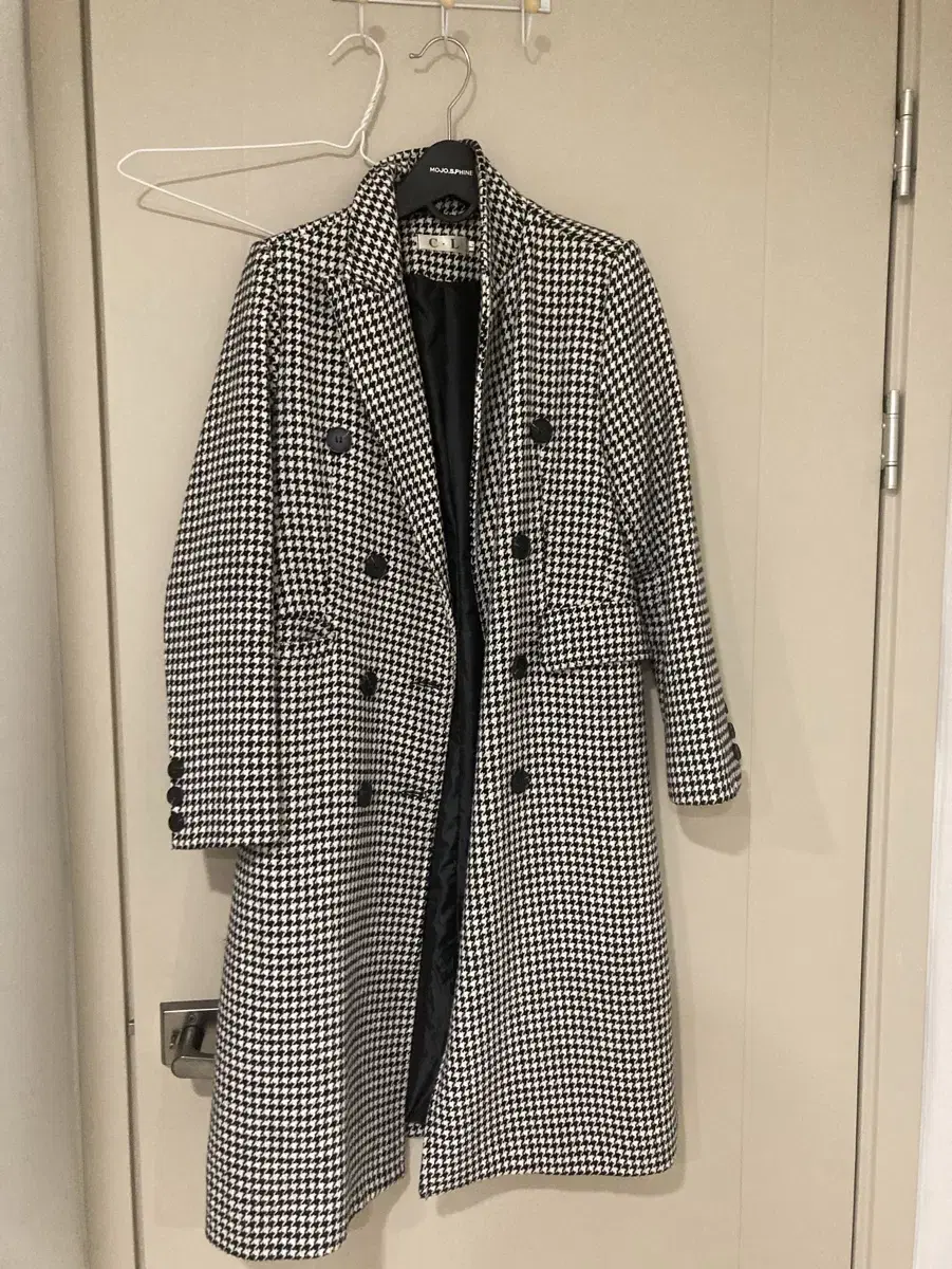 자라 zara 보석 코트 세일 쥬얼리 비즈 원가 18,9000원