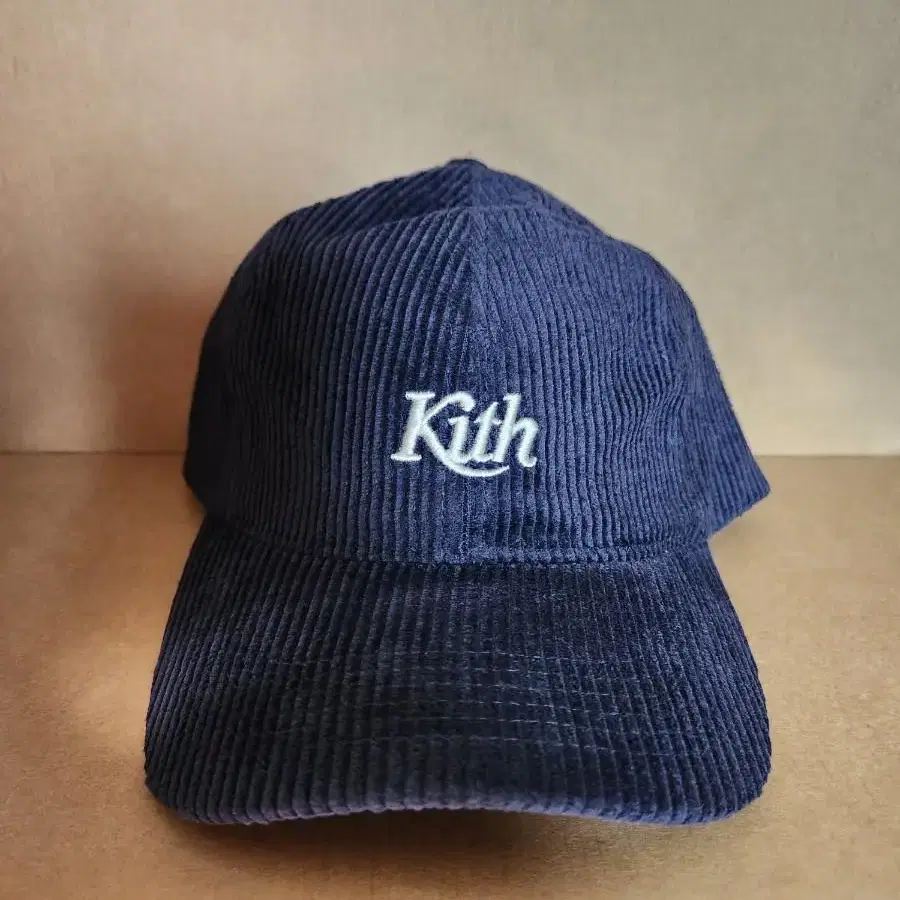 KITH 키스 코듀로이 볼캡(초특가.정품.당일배송)