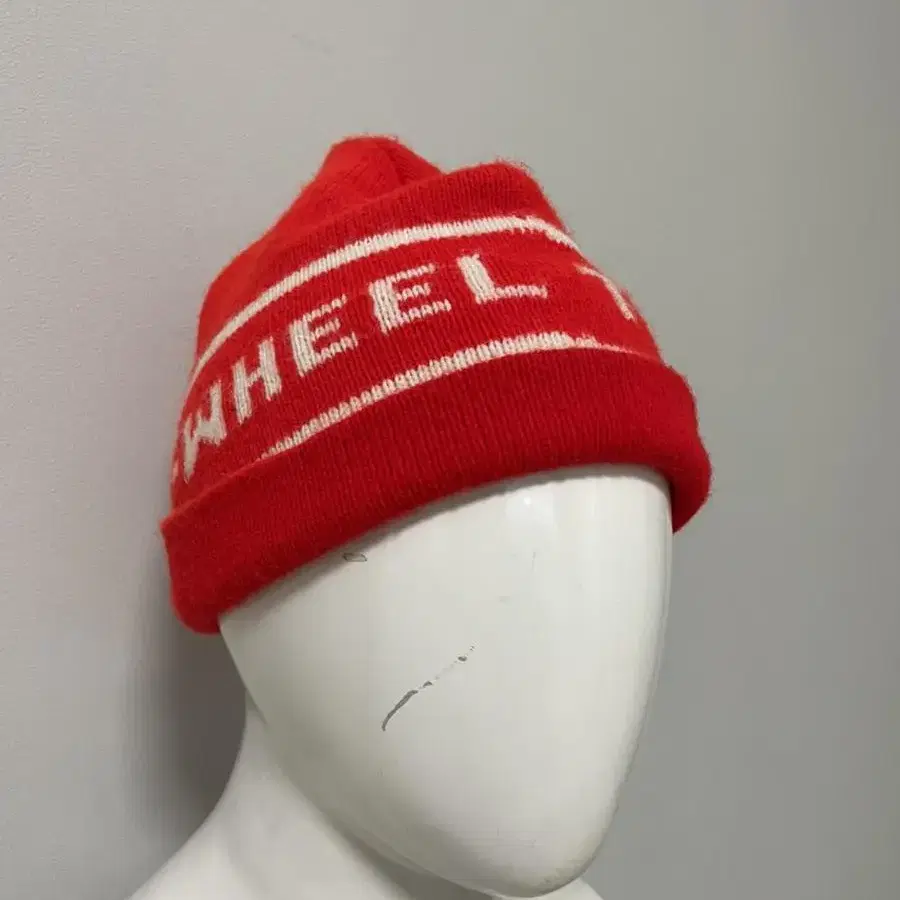 VTG 80s tilt-wheel beanie