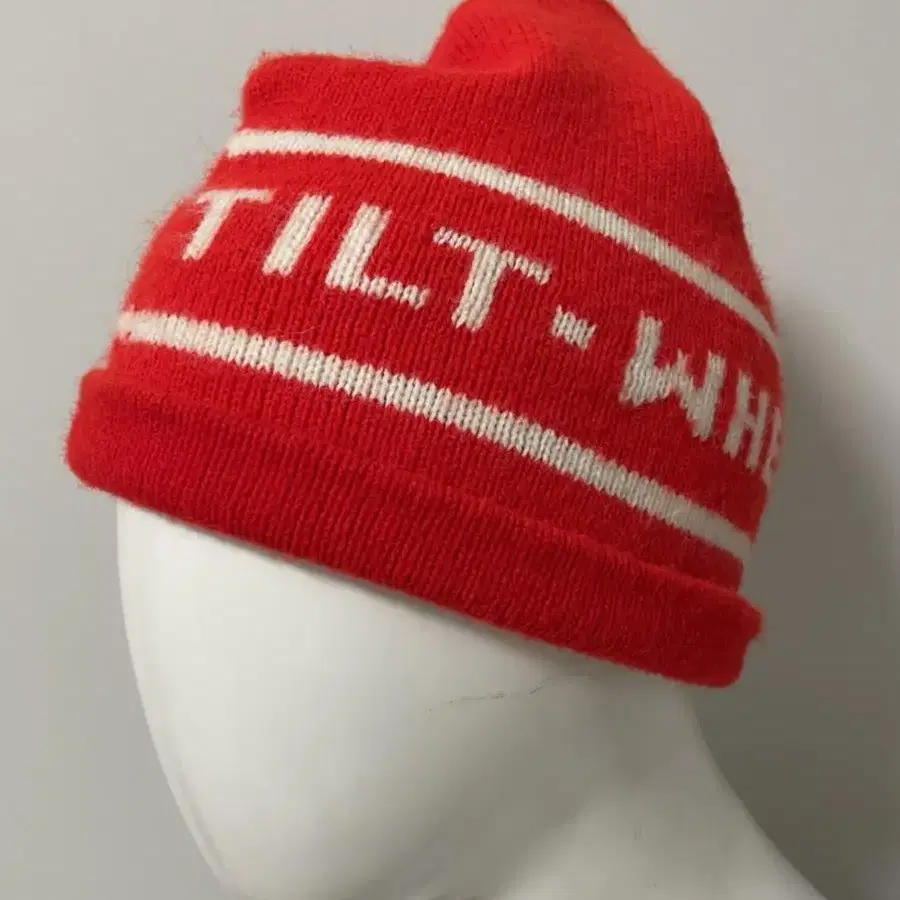 VTG 80s tilt-wheel beanie