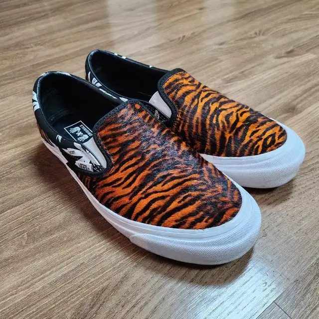 vans