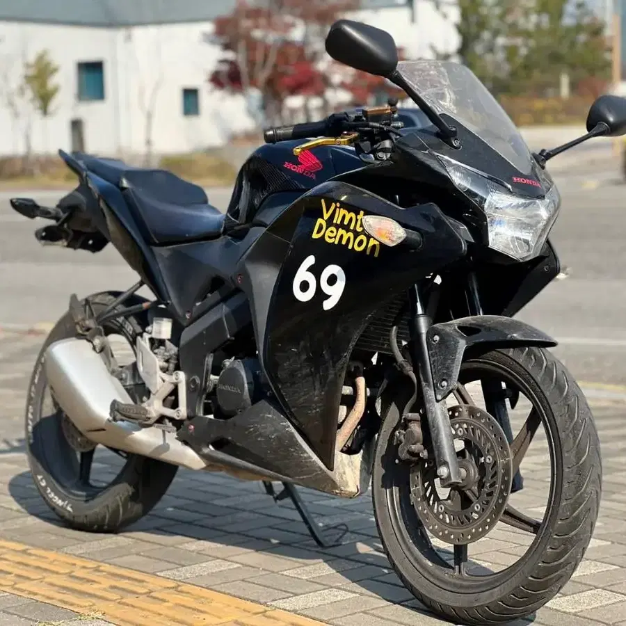 cbr125 2016년형 급히판매합니다.