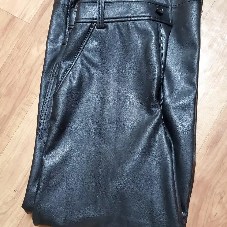 ALC 가죽바지 새상품 wide leather pants