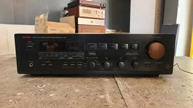 LUXMAN(럭스만) R-351리시버 엠프