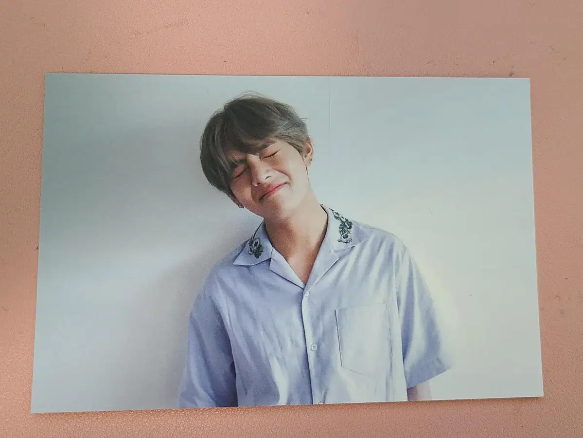 bts dna broadcastphotocard v