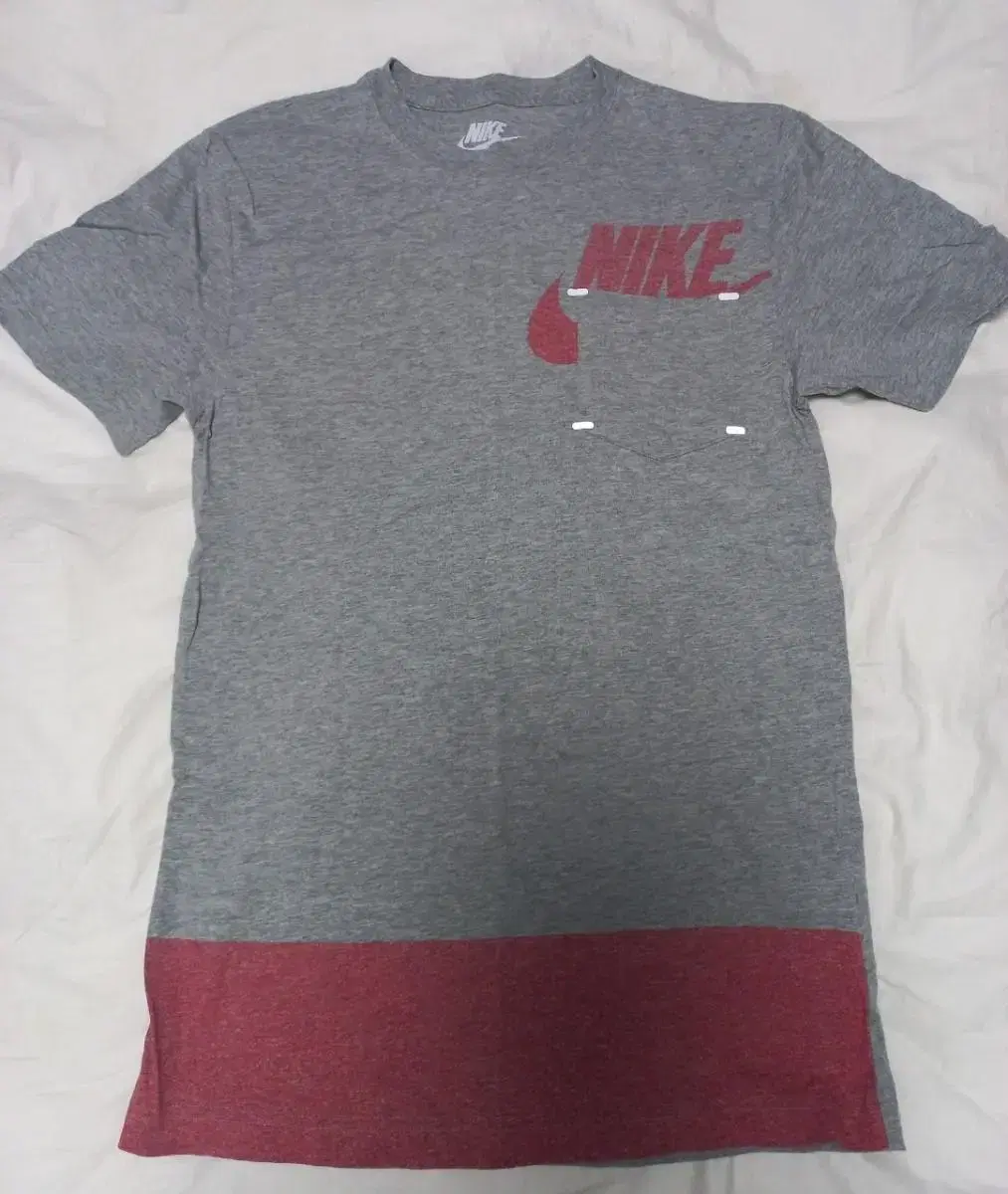 Nike Slim Fit Running Red-Gray Combi T-Shirt