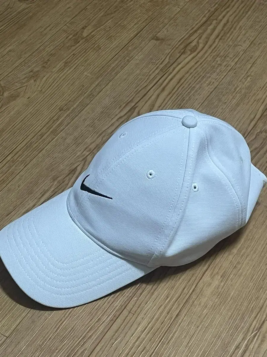 Nike Swoosh Ball Cap