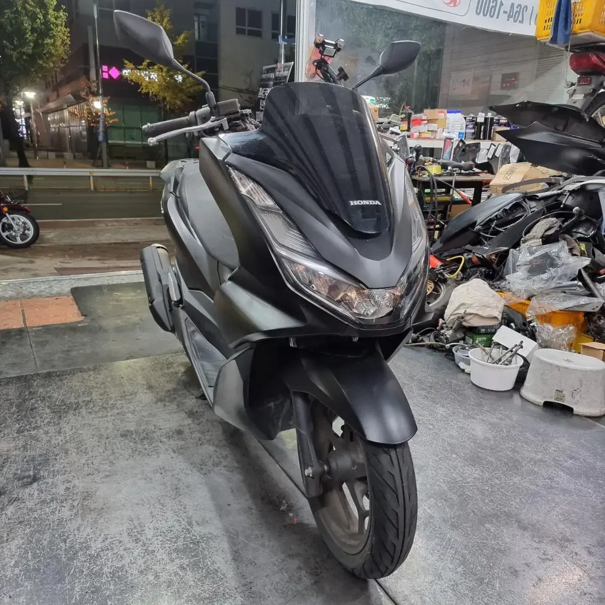 pcx 21년식  판매합니다