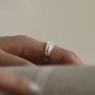 퓨어블랙스튜디오 CREST RING 실버반지