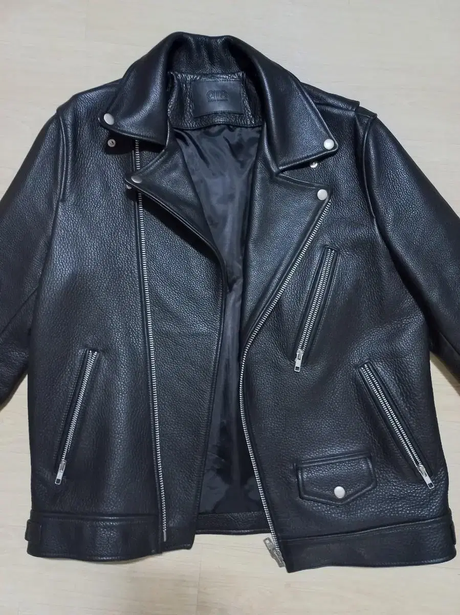 QT8 garments Leather jacket XL QT8