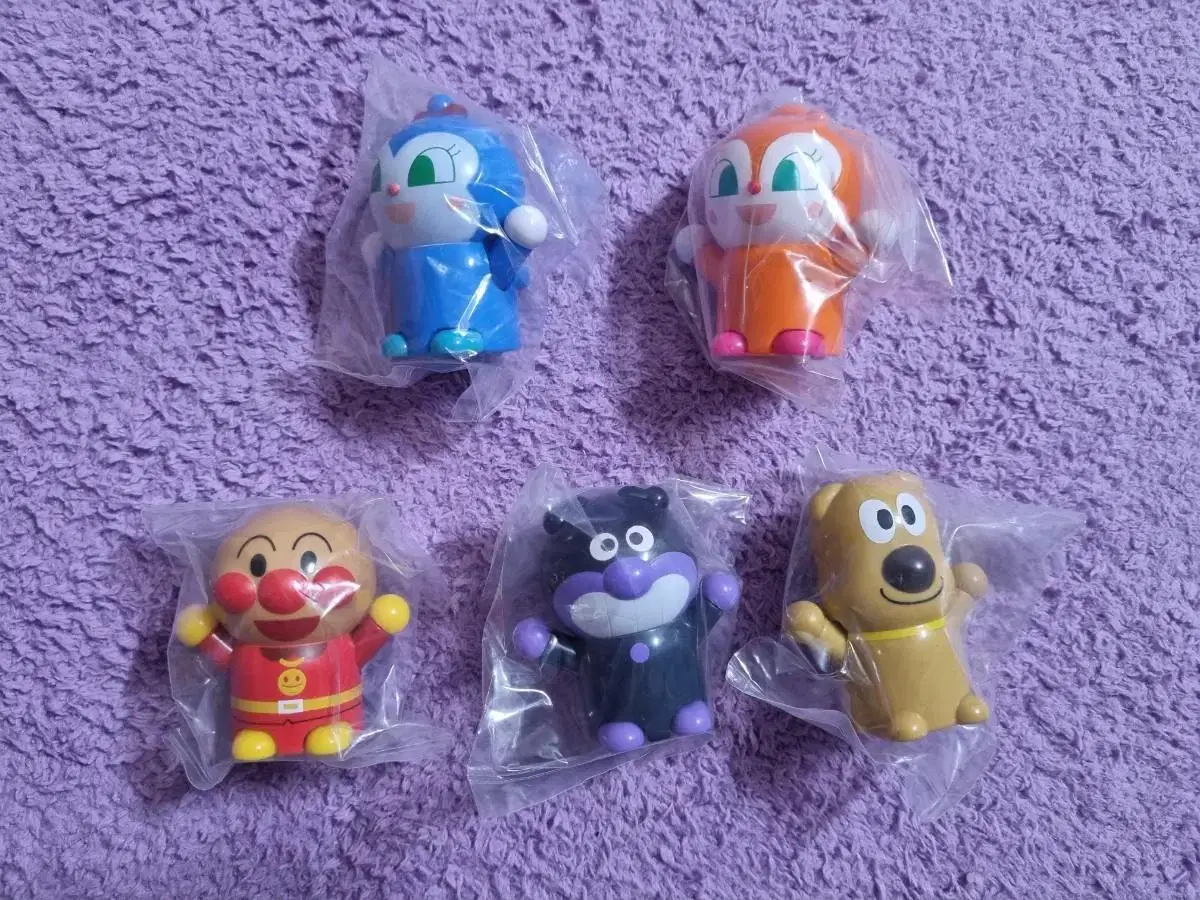 Anpanman Germman Chirp Chirp Puppy Cheese Stamped Figure