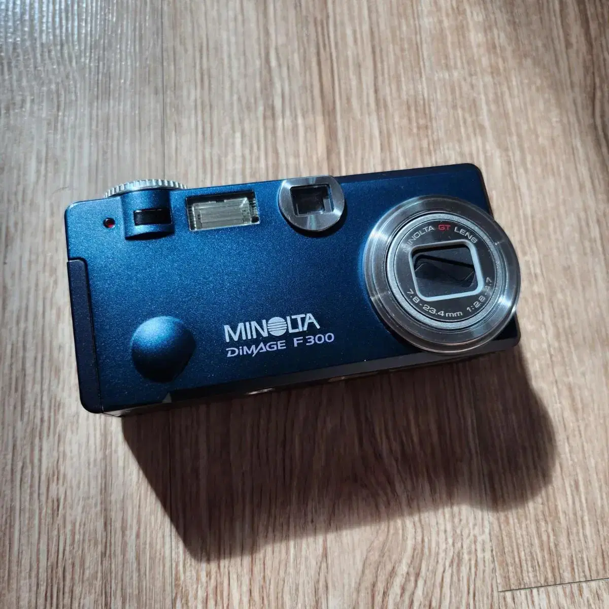 Minolta dimage f300