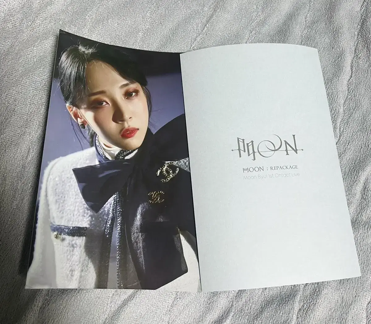 Mamamoo moonbyul postcard