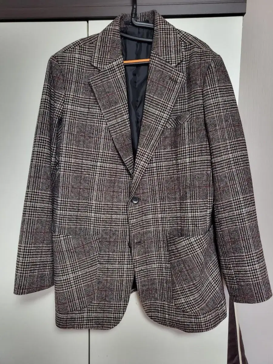 Checked blazer