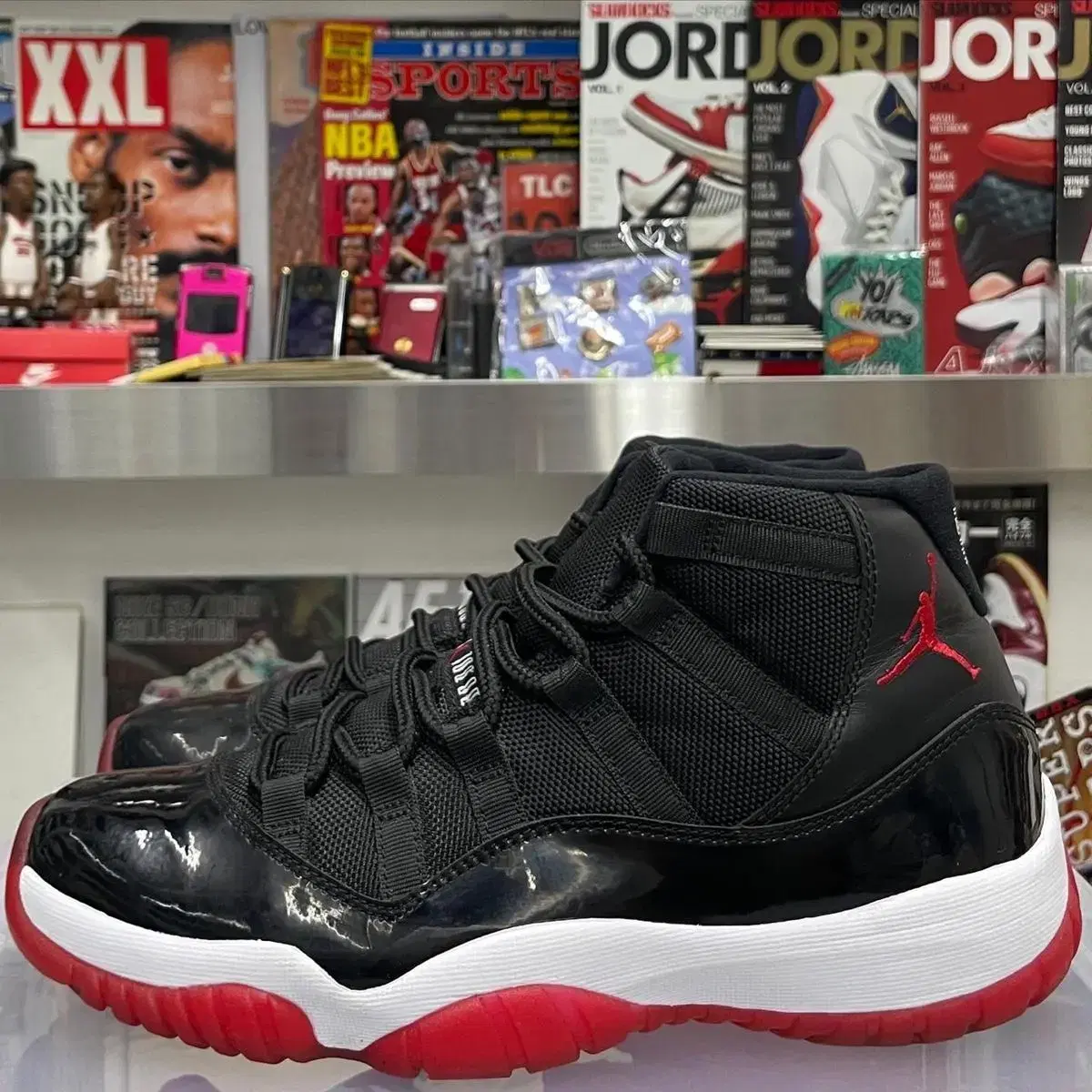 나이키 조던 11 브레드 nike jordan11 bred