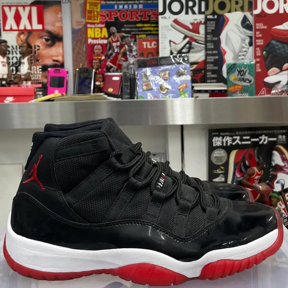 나이키 조던 11 브레드 nike jordan11 bred