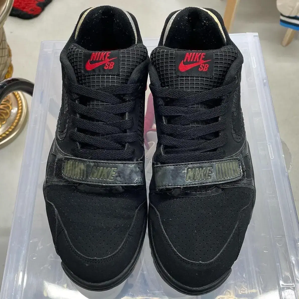 nike x supreme air trainer2 sb 블랙