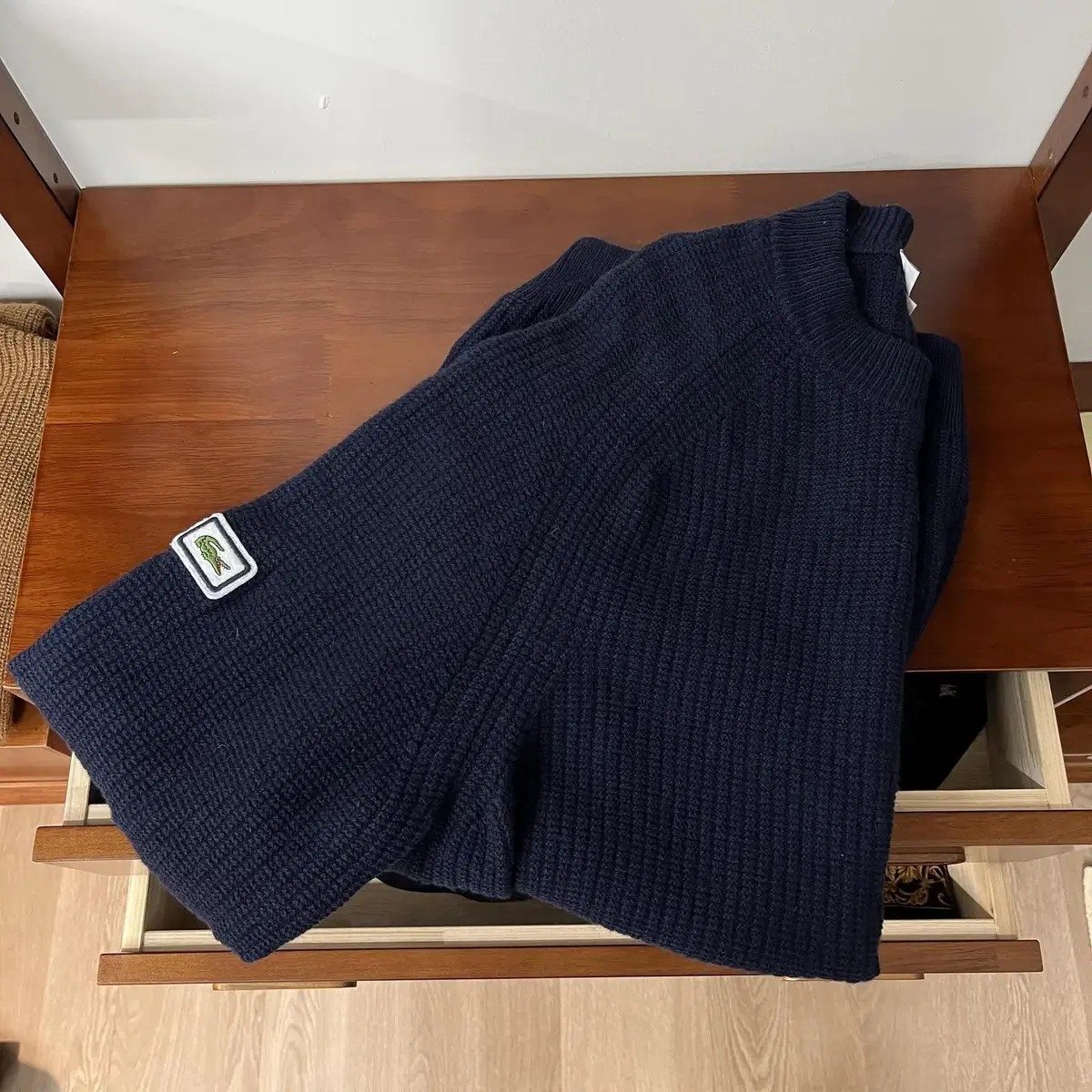 LACOSTE wool knit