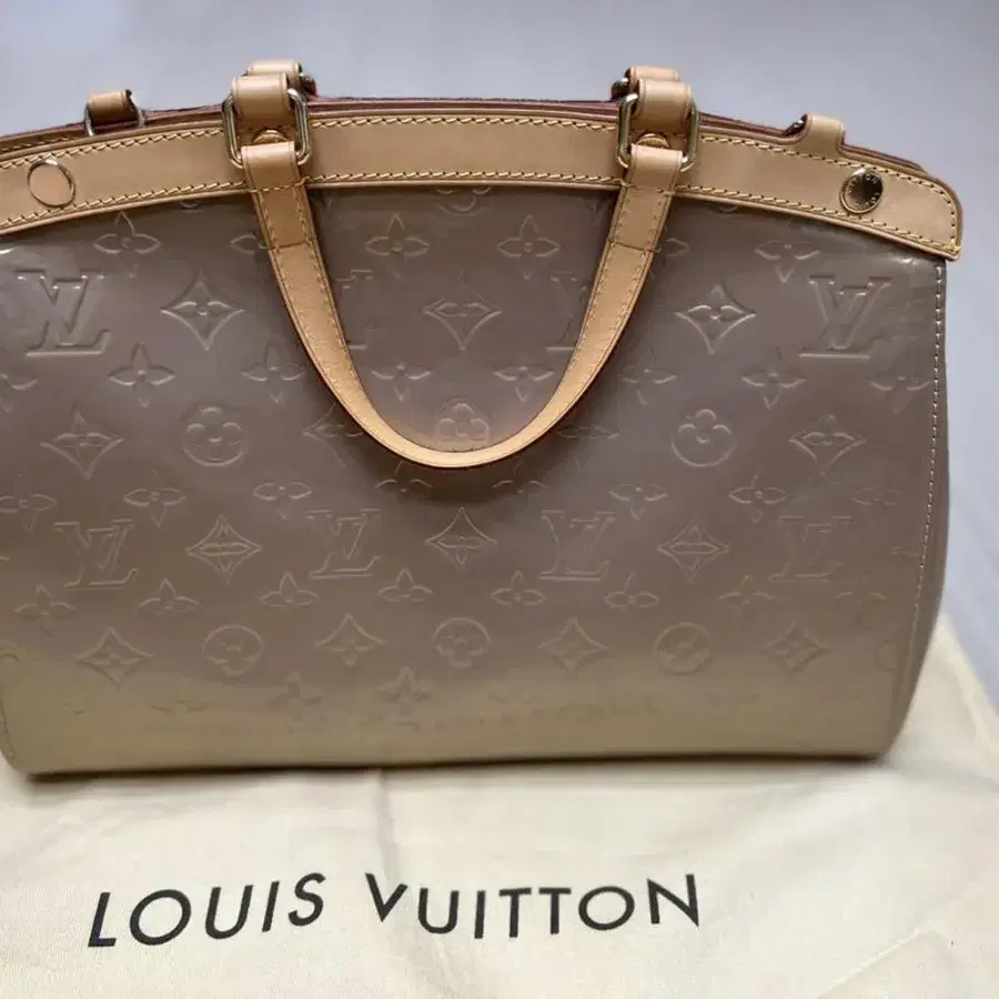 루이비통 LOUIS VUITTON 베르니 브레아 mm