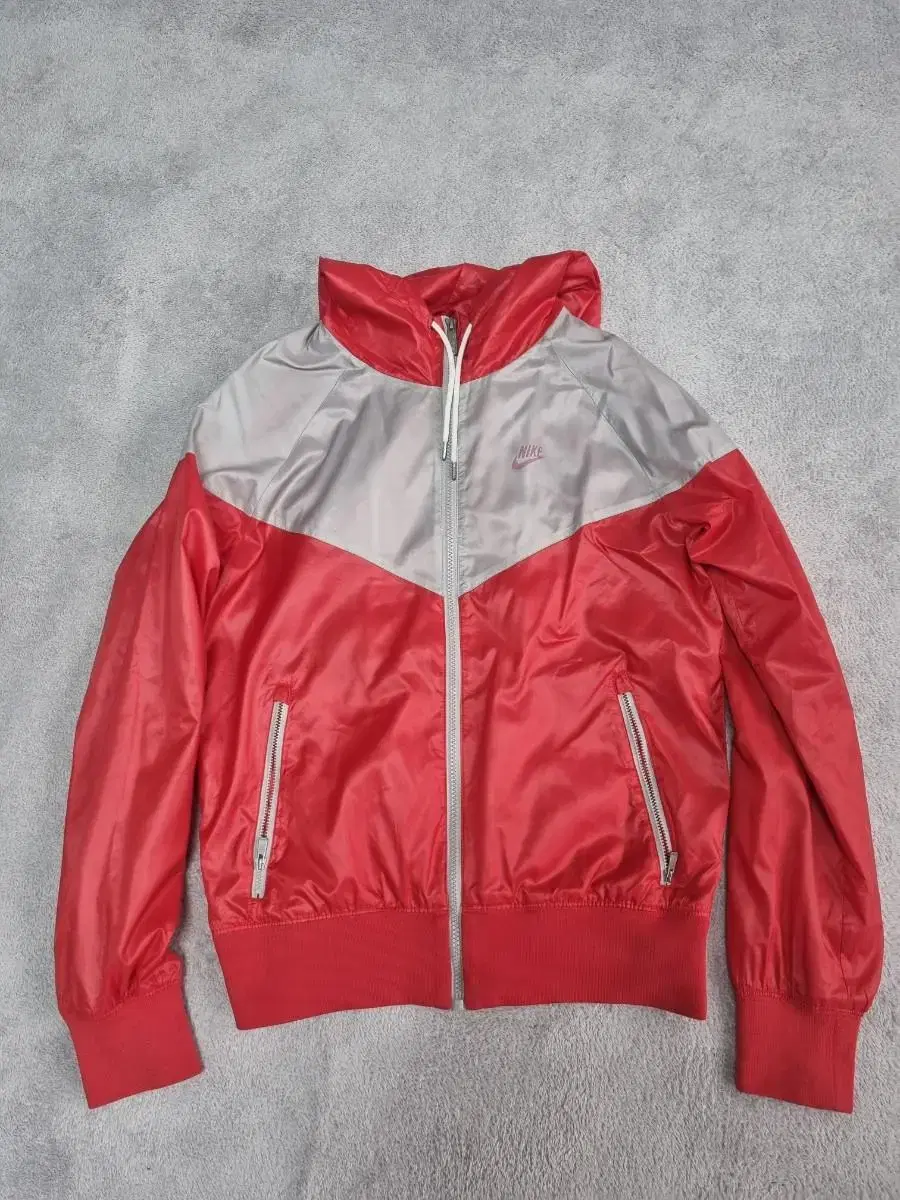 Nike Windrunner Windbreaker Red-Grey lay@