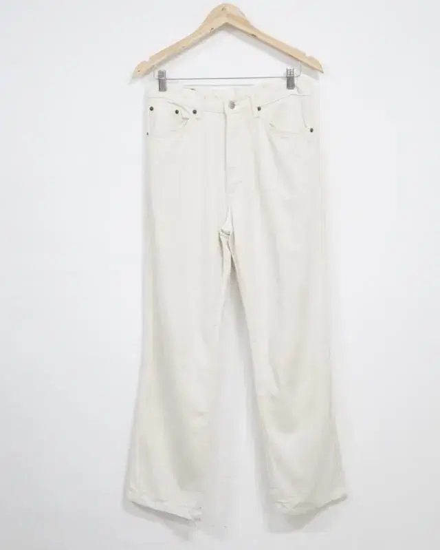 Wrangler White Jean