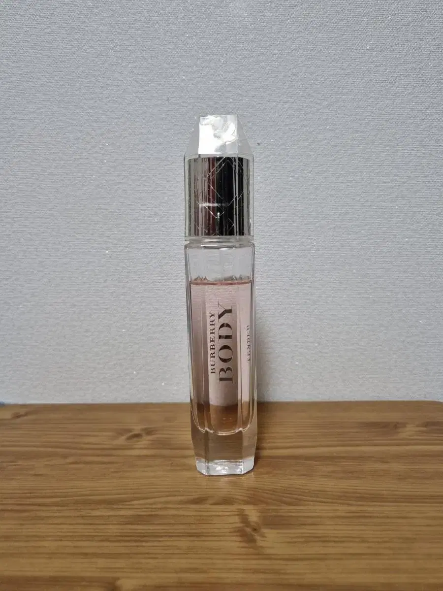 버버리 바디텐더 60ml