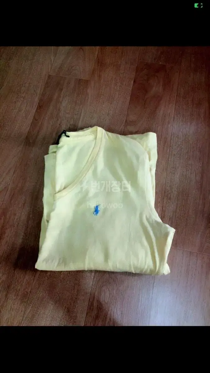 Polo Ralph Lauren V-neck light yellow long-sleeved T-shirt