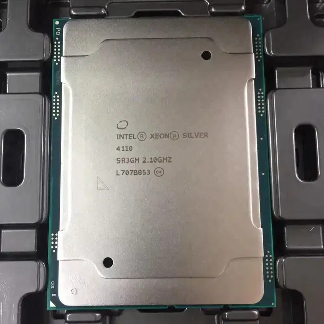 인텔 제온 실버 4110 cpu 판매합니다 Xeon silver 4110