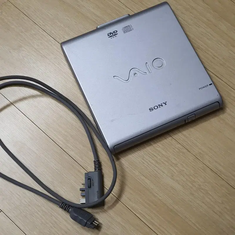 SONY VAIO 노트북 외장형 DVD CD ROM (작동 미확인)