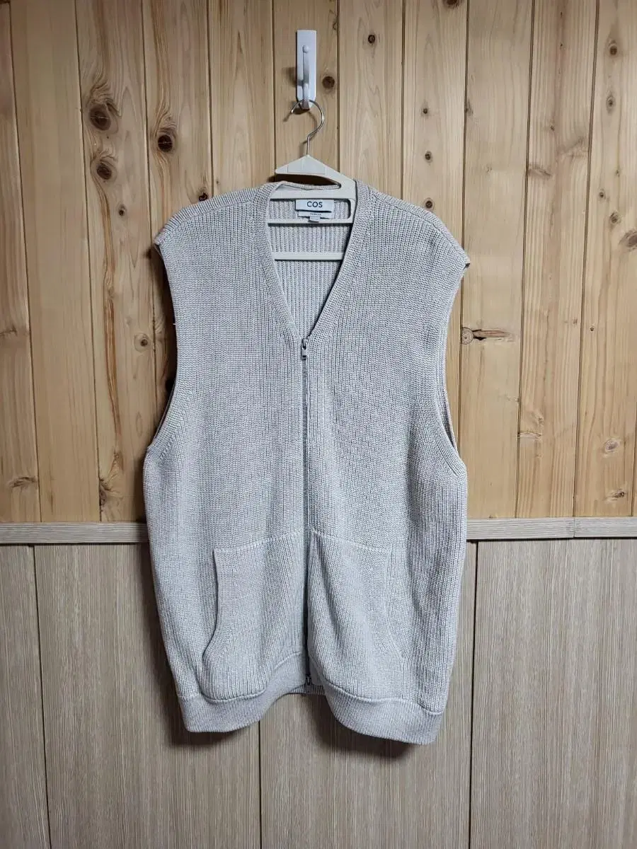 COS COS Knit vest