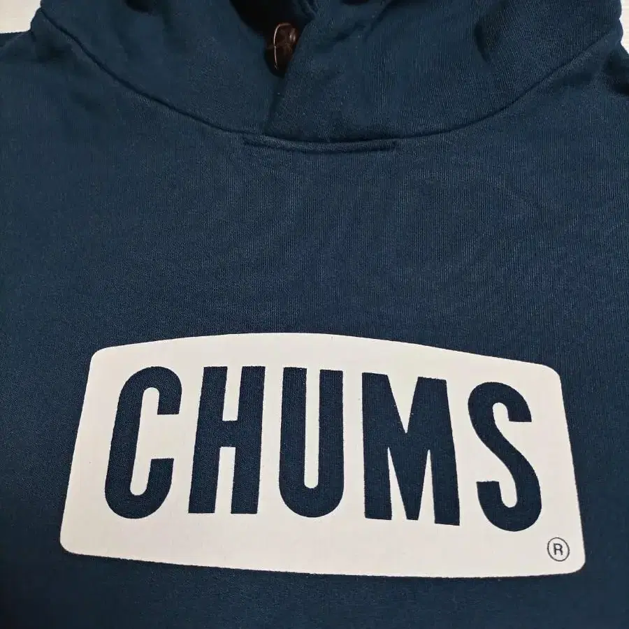 CHUMS(첨스)후드집업