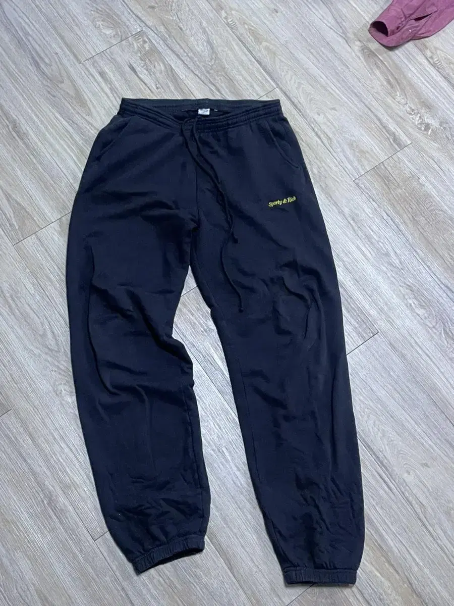 Sporty & Rich Sweatpants (L)