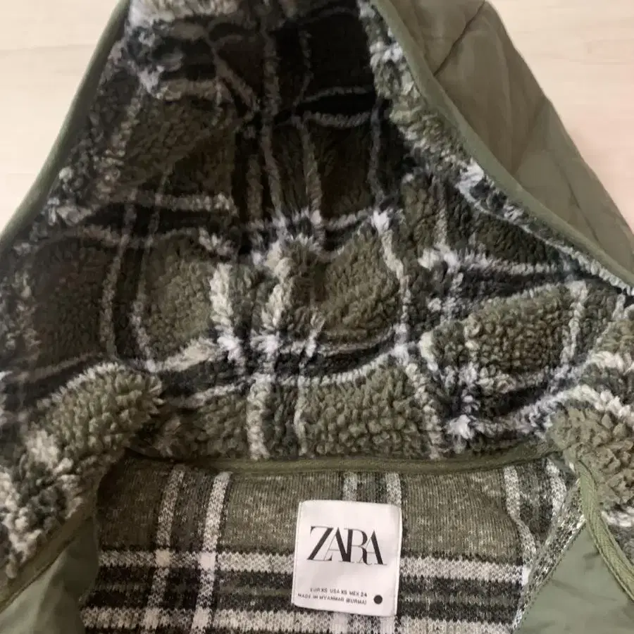 zara 자라 후드맨투맨 뽀글이아노락