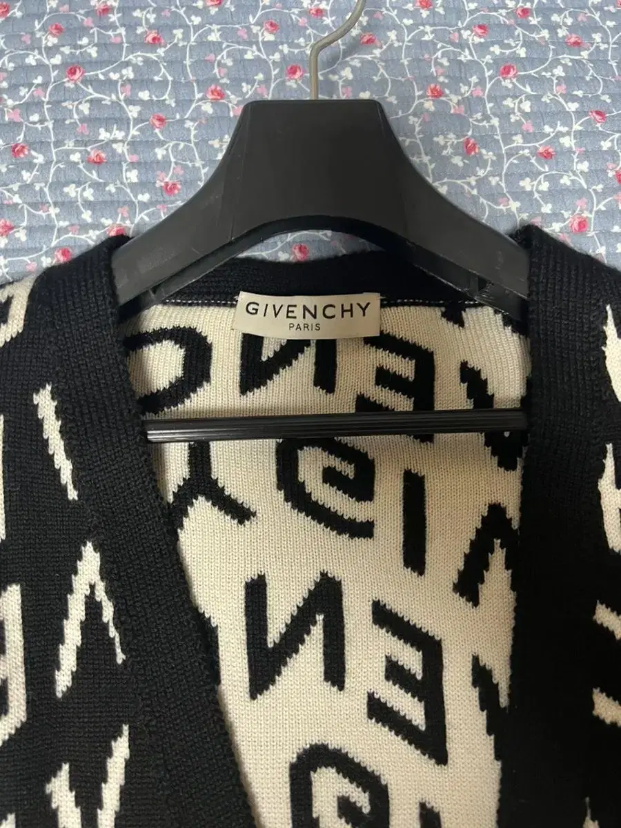 Givenchy cardigan