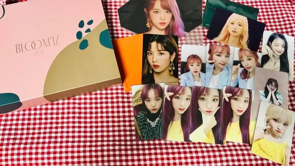 (last) iz*one fiesta photocard wts (nayeon eunbi wonyoung, etc.)