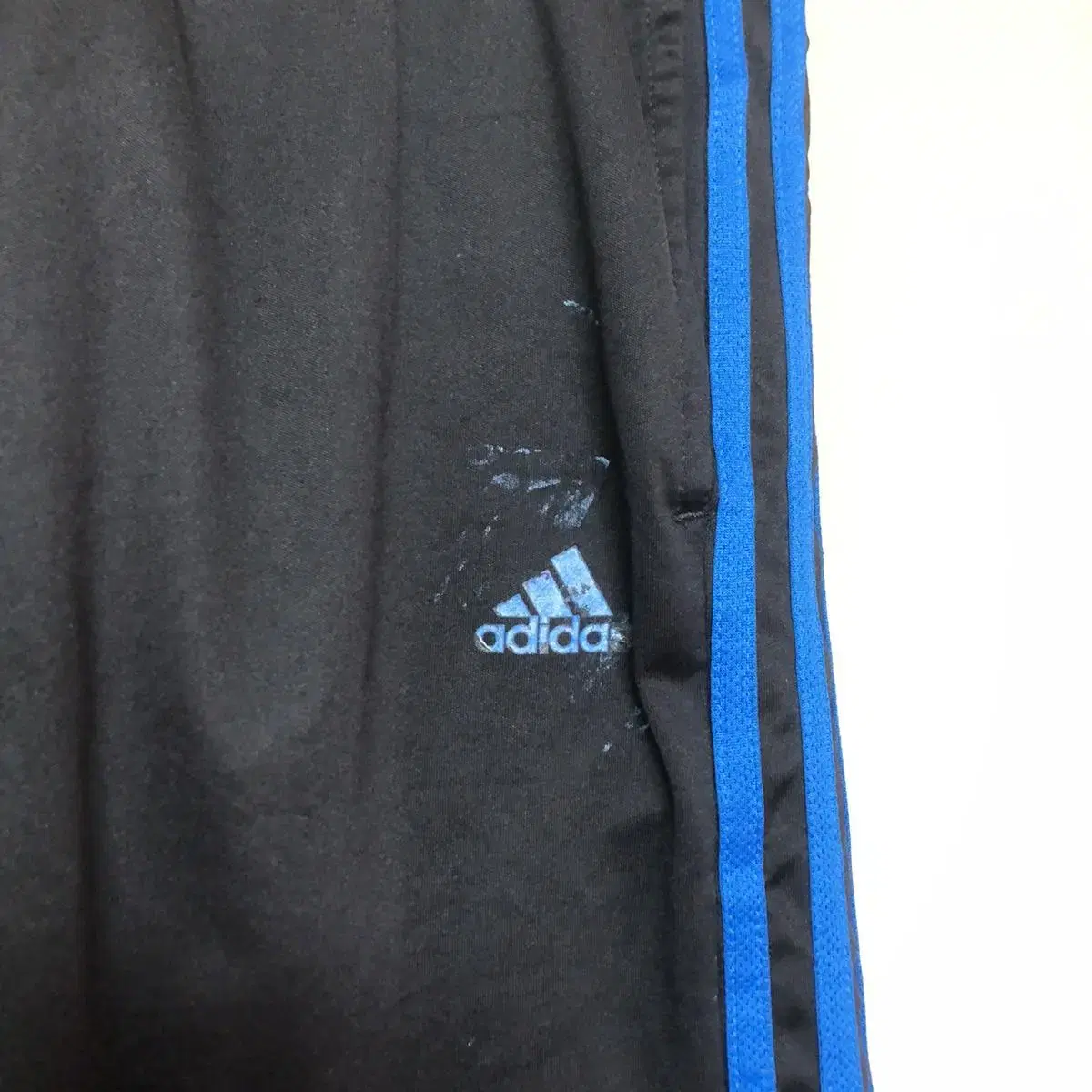 Vintage Adidas blue basketball shorts