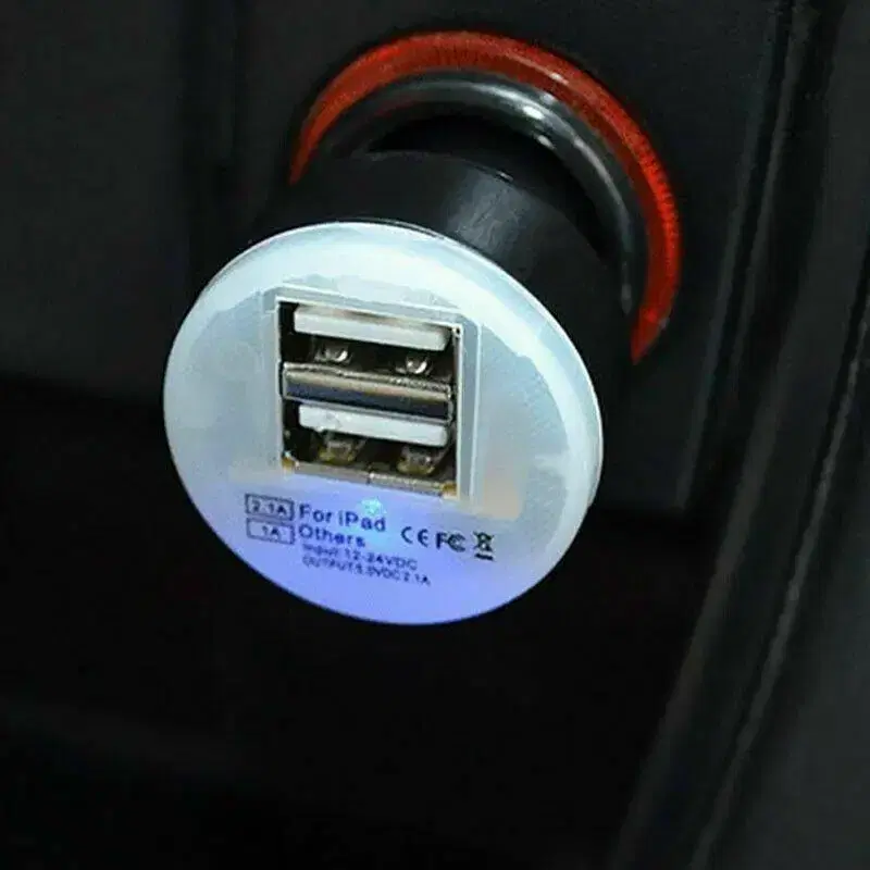 NEW 흰색 차량용 시거잭 LED 조명 듀얼 소캣 USB 충전기 초고속