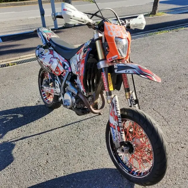 DRZ400SM