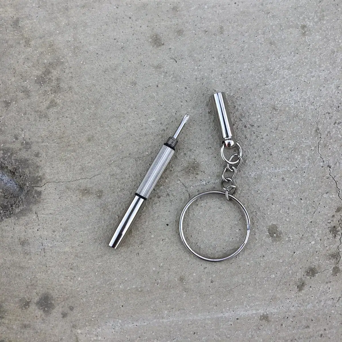 Vintage Screwdriver keyring