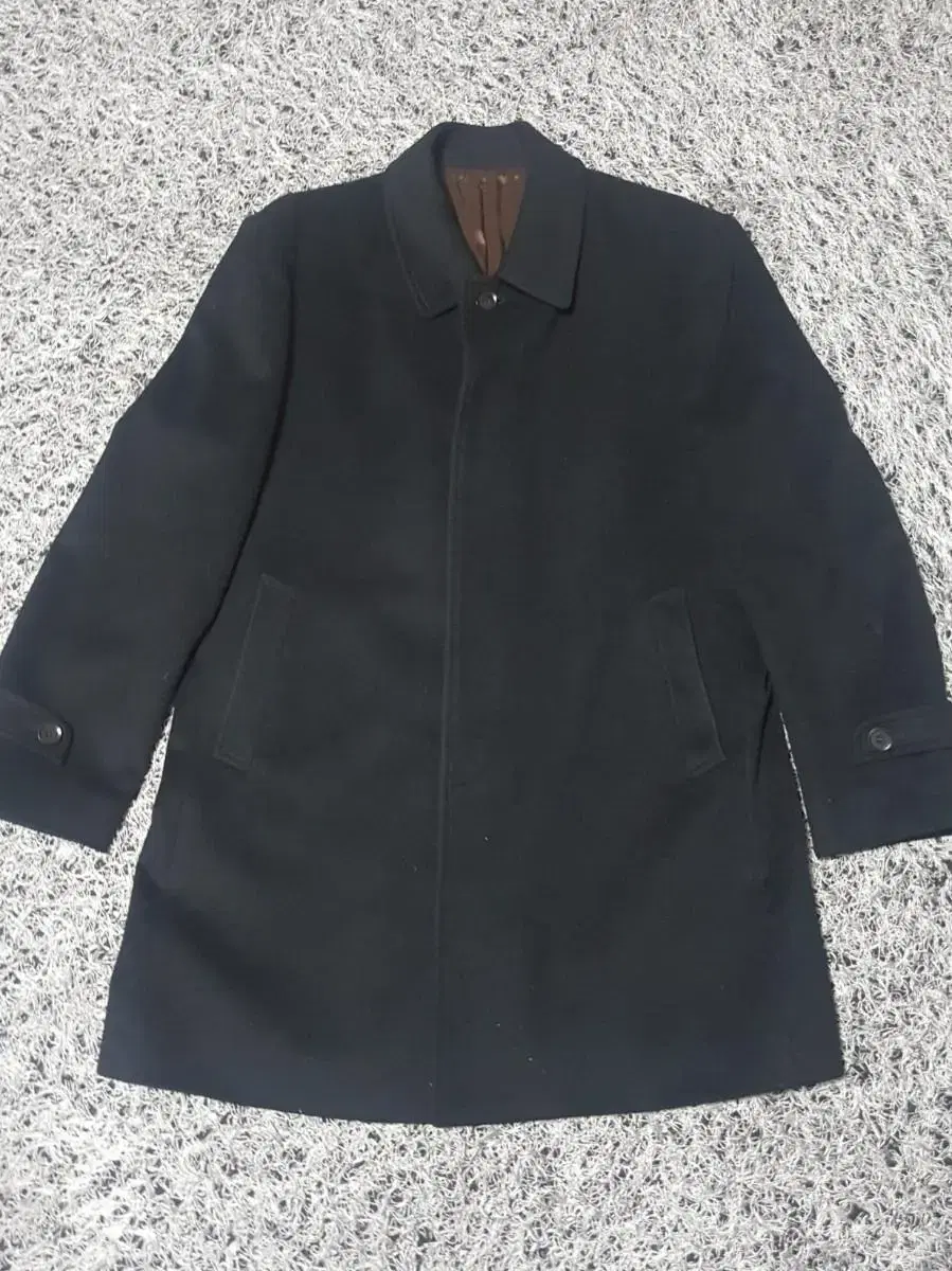 Black cashmere wool coat/100-105/in pristine condition